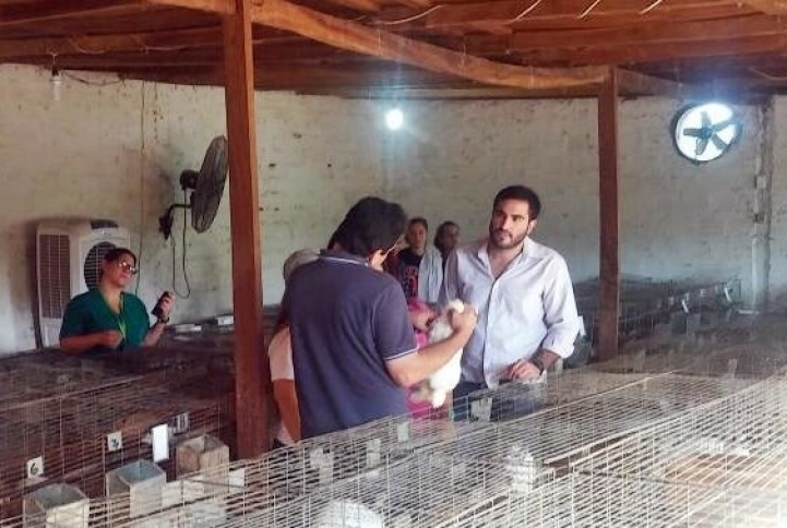 Visita a Establecimiento de Cunicultura en Itauguá