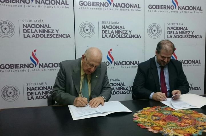 La Universidad Columbia del Paraguay firma convenio con la SNNA